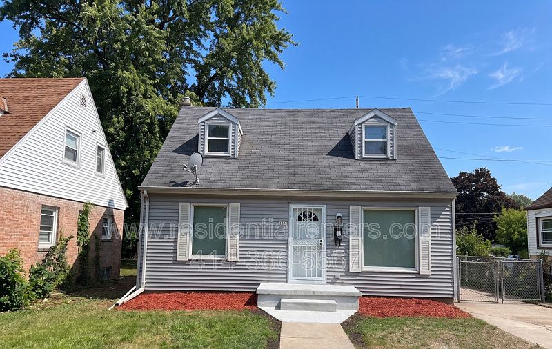 1st image of 4845 N 44th St