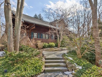 2 British Colony Road, Northport, NY, 11768