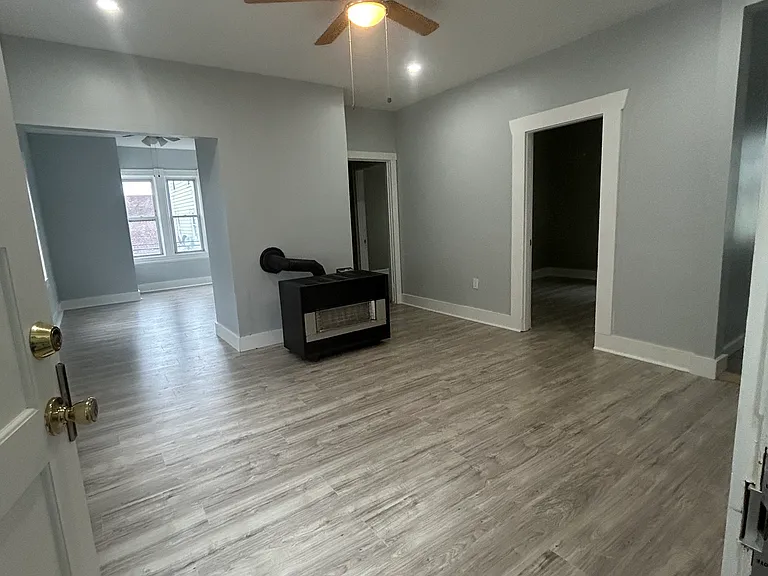 90 Quequechan St #2 — Photo 9
