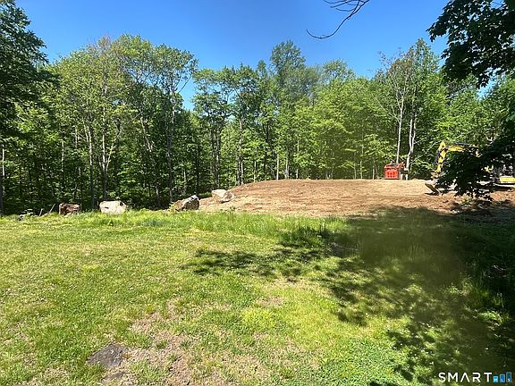 5th image of 75 Gleneagle Road