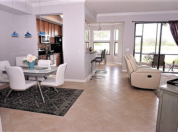 5th image of 7205 River Hammock Dr Unit 104