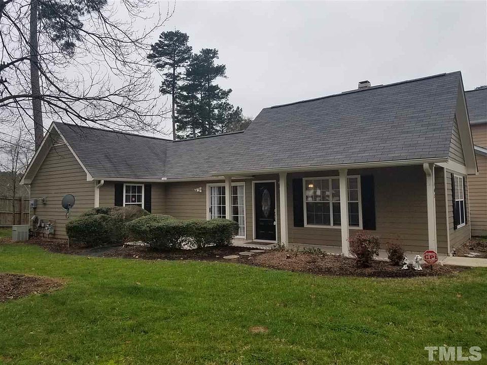 1st image of 403 Devlin Pl