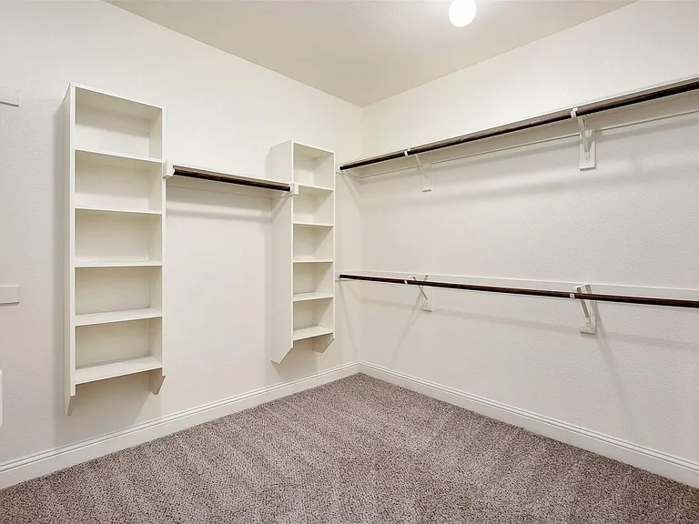 1087 Sahallee Dr — Photo 21