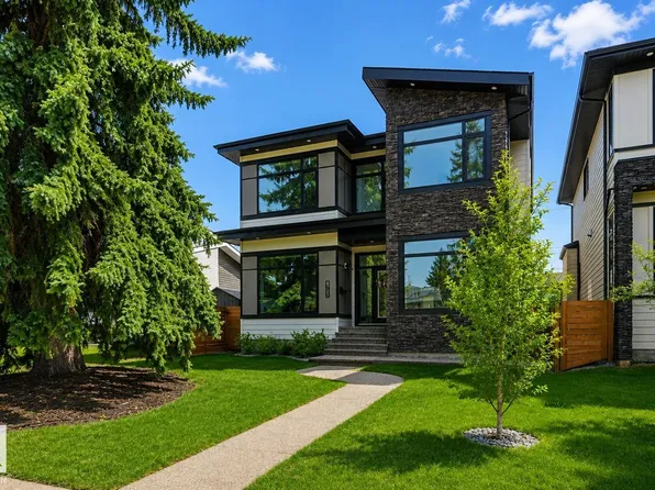 8723 138th St NW, Edmonton, AB T5R 0C9