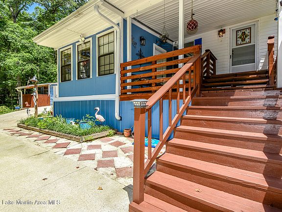 3rd image of 224 Warrior Ln