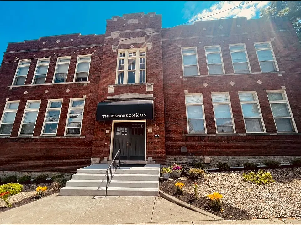 117 Main St #12