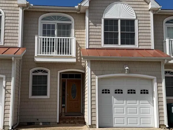 38442 Grand Ave, Ocean View, DE 19970