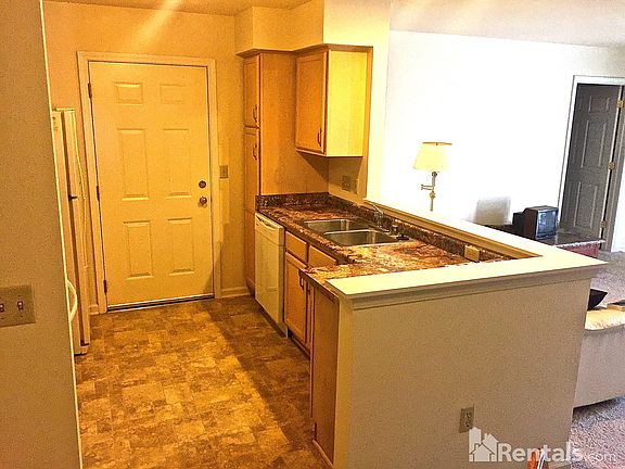 5th image of 8881 Westlake Dr #8881