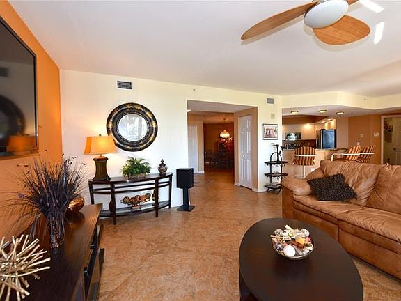 5th image of 670 Island Way APT 203
