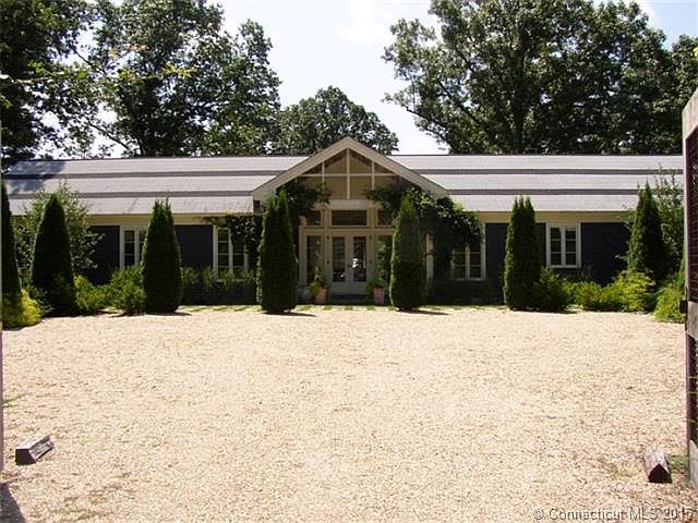 2nd image of 178 Lime Rock Rd