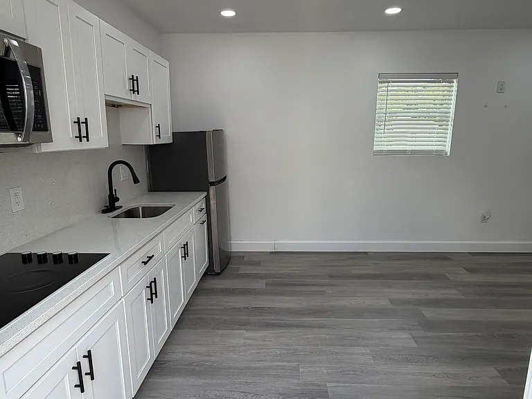 1511 Grayson Dr #2 — Photo 11