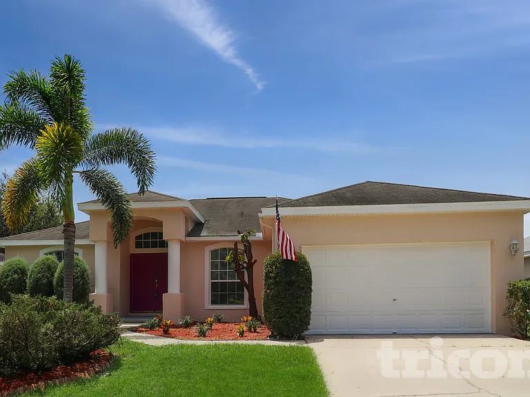 1387 Laurel Glen Dr — Photo 1