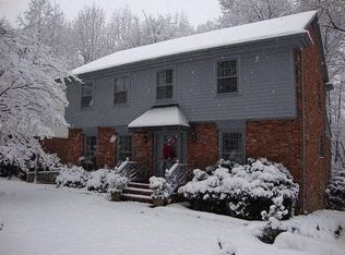 725 Ashmeade Rd, Charlotte, NC 28211