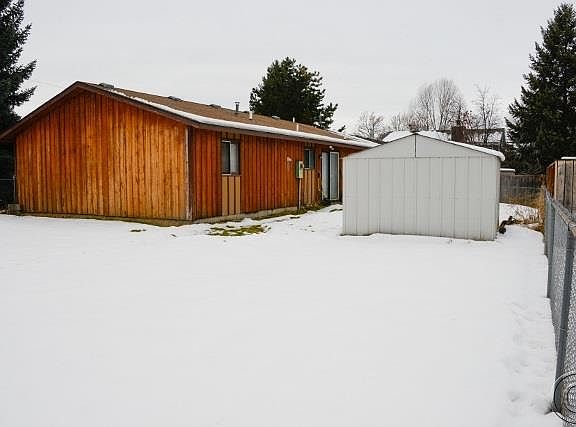 2nd image of 100 Benton Ave
