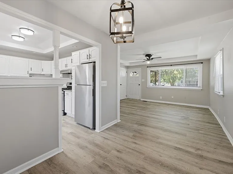 3057 Dawson St — Photo 6