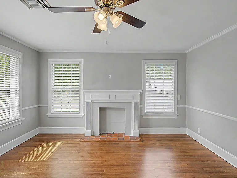 3907 Baltimore Ave — Photo 16
