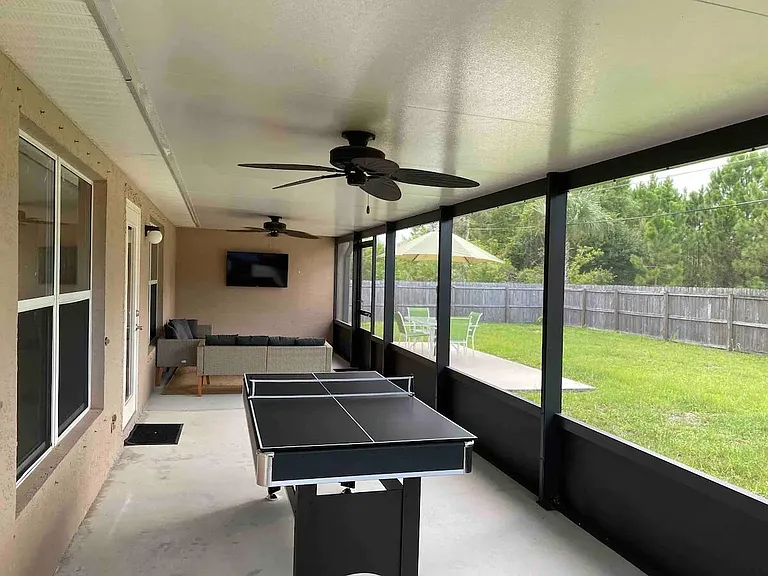 1041 SW John Maccormack Ter — Photo 28