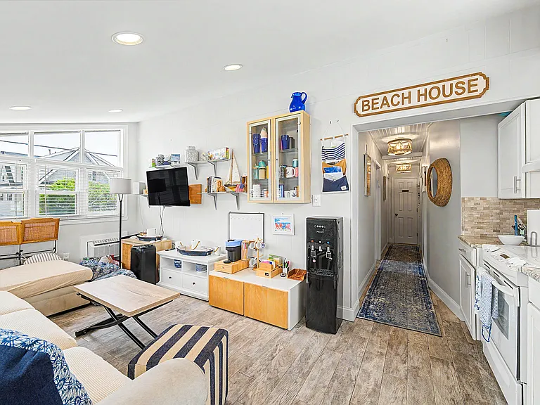 9609 Ventnor Ave #B1 — Photo 7