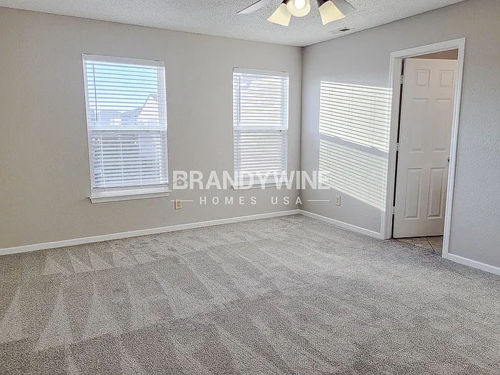 5611 Olive Branch Way — Photo 6
