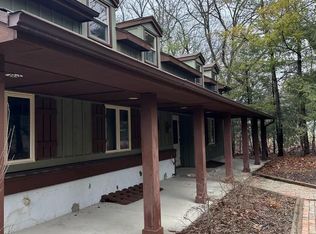 N75W29116 Winzer Rd, Hartland, WI 53029