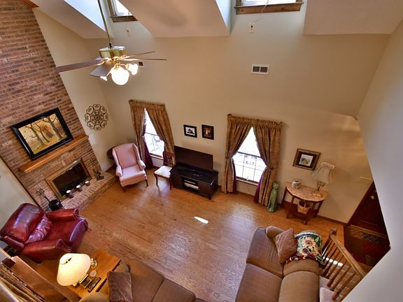 5th image of 2510 Caswell Ct