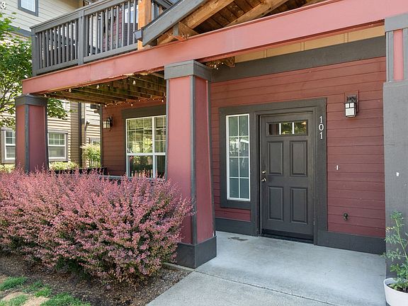 2nd image of 22842 SW Forest Creek Dr Unit 101