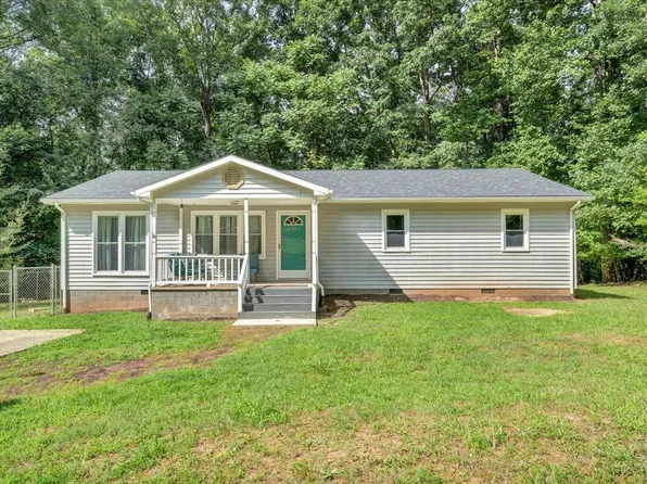 4562 Airport Rd, Bassett, VA 24055