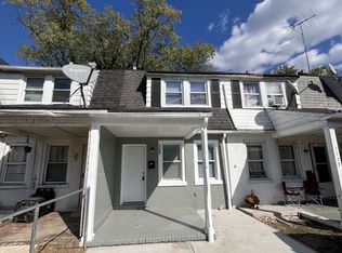 1129 Meadow Ln, Chester, PA 19013