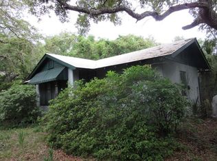 38 Levy Bay Rd, Panacea, FL 32346