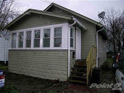 2nd image of 2301 Leith St
