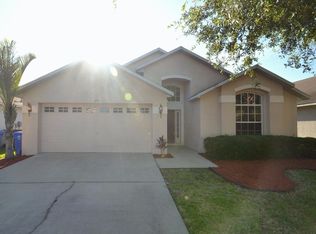 6711 Waterton Dr, Riverview, FL 33578