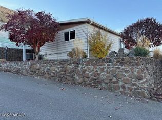 13 Leisure Hill Dr, Union Gap, WA 98903