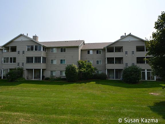 4th image of 8368 Jasonville Ct SE