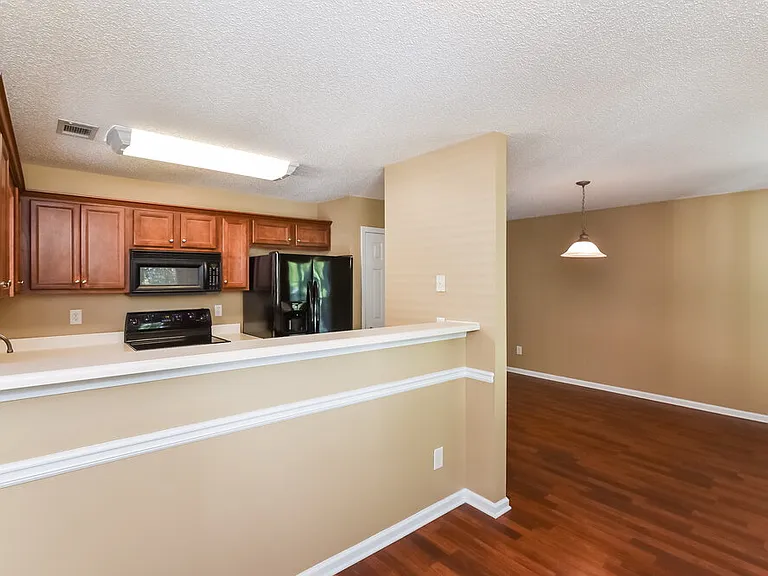 3856 Pine Village Pl — Photo 10