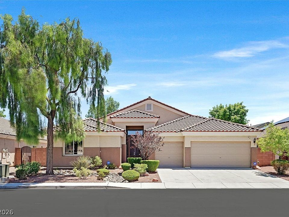 1st image of 2081 Dakota Lodge Ave