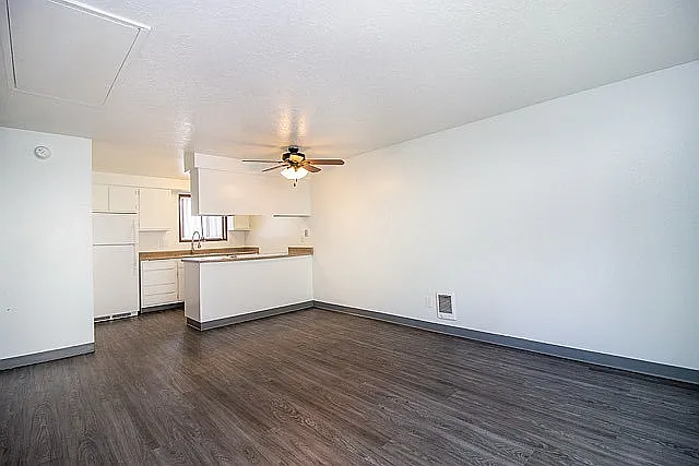 Beverly Townhomes - Salem Oregon
