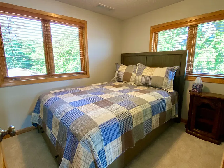 2815 McKenzie Point Rd — Photo 29