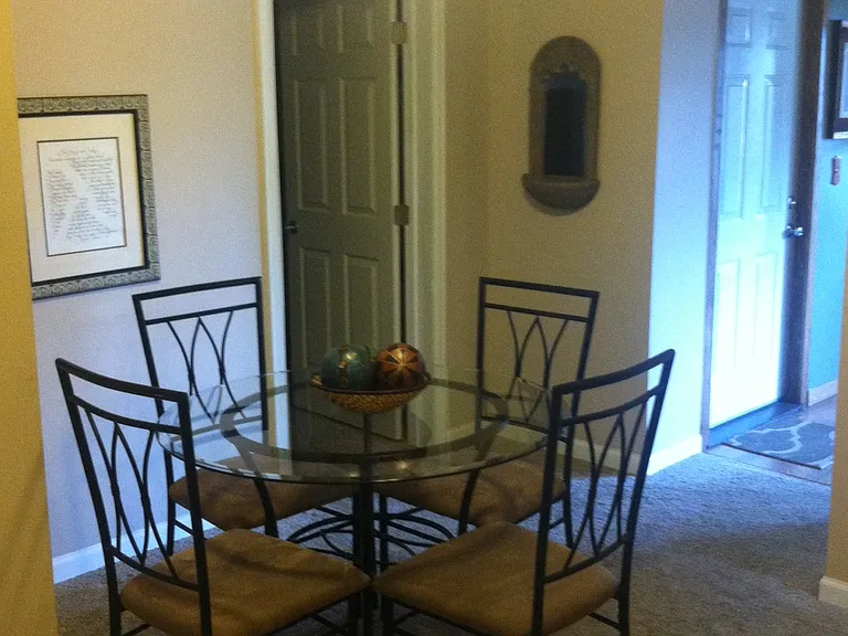 468 N Highland St — Photo 5
