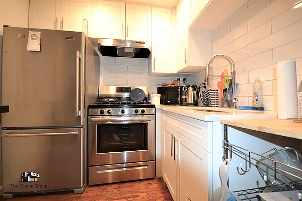 Rented by Bold New York | media 40