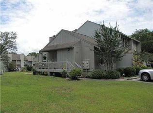 308 Highpoint Dr, Diamondhead, MS 39525