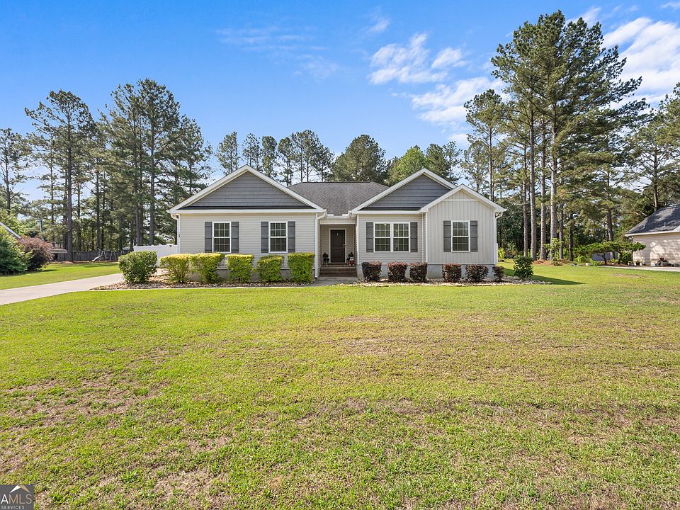 1st image of 708 Ogeechee Dr E