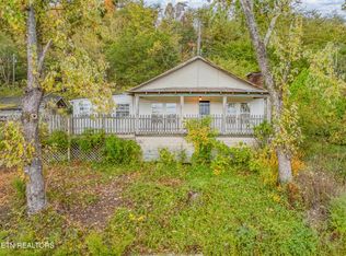 2519 Maples Branch Rd, Sevierville, TN 37876