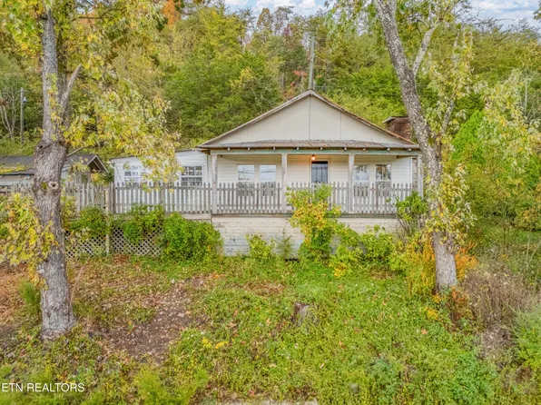 2519 Maples Branch Rd, Sevierville, TN 37876