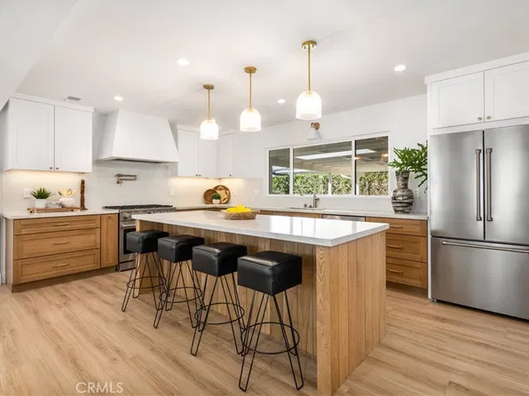 626 S Coate Rd, Orange, CA 92869