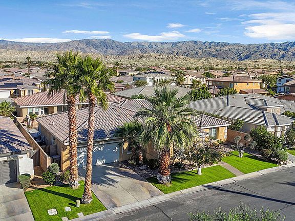 3rd image of 83414 Skyline Trail Rd