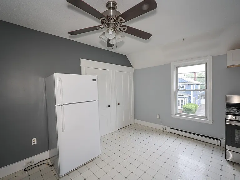 736 Maple St #2 — Photo 16