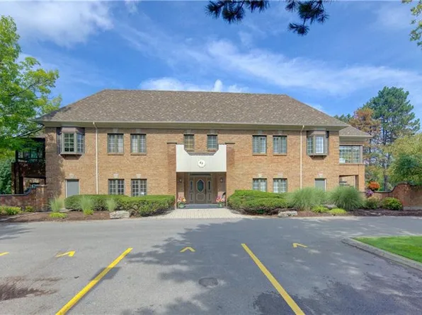 45 Blue Springs Dr #31, Waterloo, ON N2J 4P1