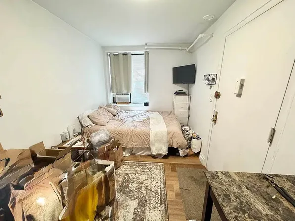 23 Leroy Street image 1 of 6