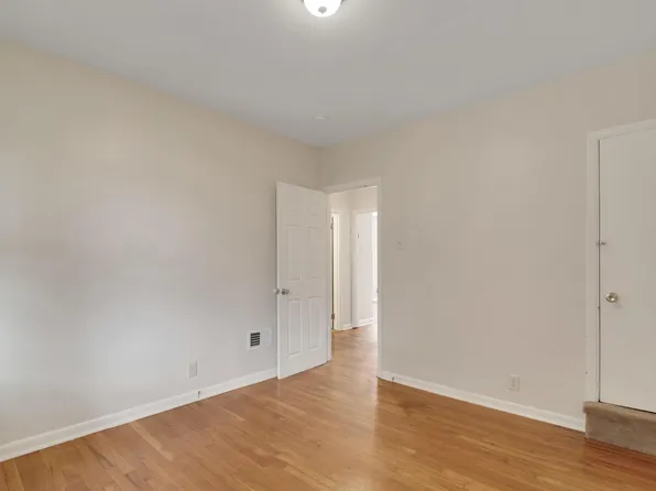 6032 Wanda Ave, Saint Louis, MO 63116