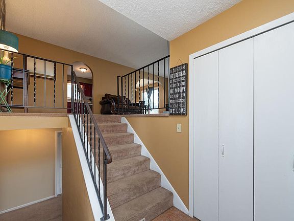 3rd image of 6000 Candlewood Ct N